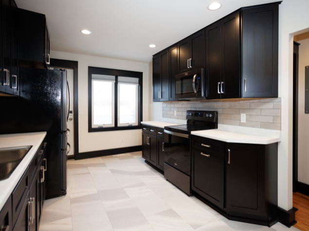 1065 N Main St, Le Sueur, MN 56058