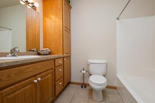 502 W Lake Dr - Photo 24