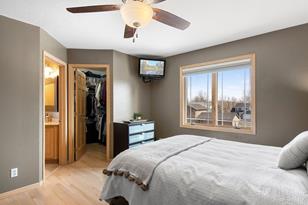 6382 Ballantine Ave - Photo 6