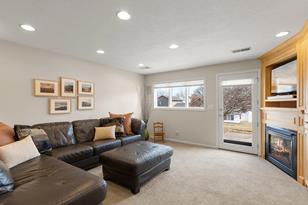 6382 Ballantine Ave - Photo 16
