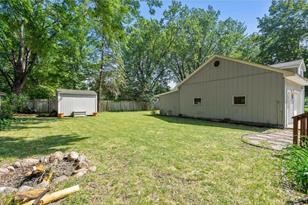 4904 Main St E - Photo 20