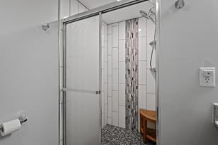 27460 Vernon Ave - Photo 24