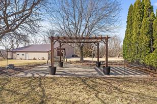 27460 Vernon Ave - Photo 28