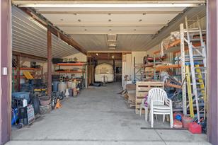 27460 Vernon Ave - Photo 32