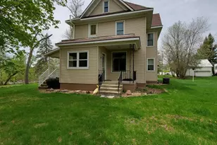 674 2nd St, Dawson, MN 56232 - Photo 4