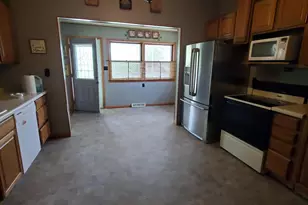 674 2nd St, Dawson, MN 56232 - Photo 6