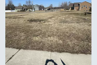 320 Stoneridge Lane NE, Owatonna, MN 55060 - Photo 1