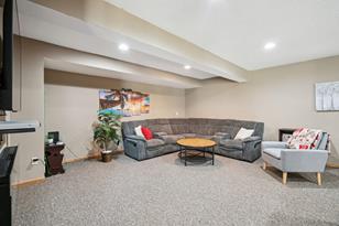 7805 Deer Creek Cir - Photo 24