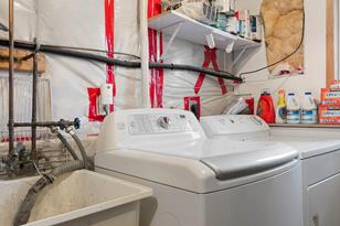 416 Elm St SW - Photo 30