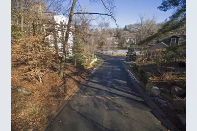 1408 Alpine Pass, Golden Valley, MN 55416 - Photo 20