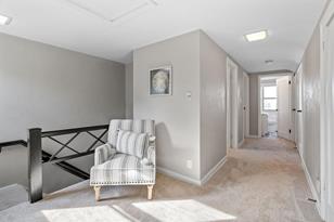 1960 Pinehurst Ave - Photo 16