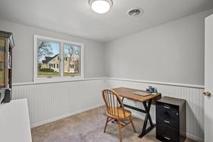 709 Summit Ave W - Photo 18