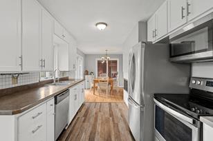 709 Summit Ave W - Photo 8