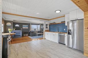 4205 University Ave NE - Photo 6