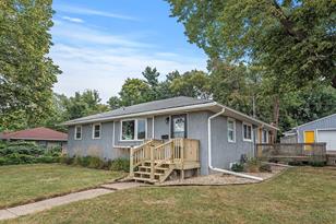 4205 University Ave NE - Photo 12