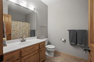 4748 Cumberland St - Photo 38