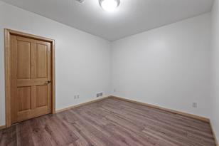 4748 Cumberland St - Photo 42