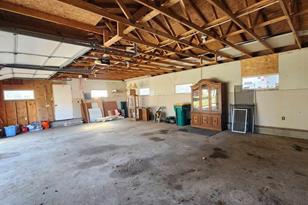 1919 Bellview Ln - Photo 4