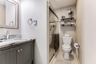 205 Barry Ave S - Photo 18