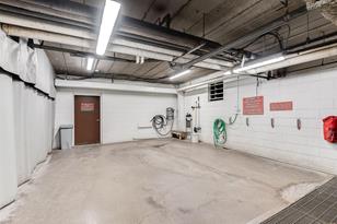 205 Barry Ave S - Photo 50