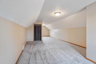 1688 Hyacinth Ave E - Photo 8
