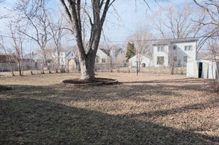 1913 Edgewater Ave, Saint Paul MN  55112-7903 exterior