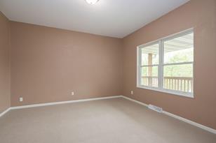 2336 Highwood Ave E - Photo 6