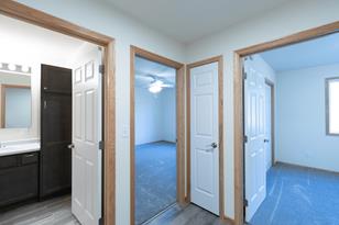 1142 Thomas Dr NE - Photo 8