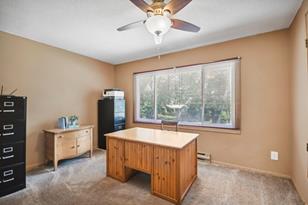 5445 Lakeview Ave - Photo 16