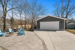 24 Susan Ave - Photo 64