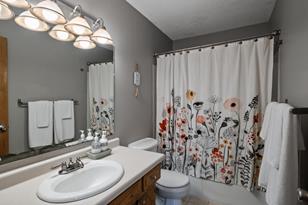 17627 Ionia Ct - Photo 8