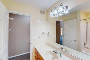 430 Lally Ct - Photo 4