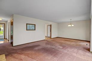 8107 Dakota Ln - Photo 4