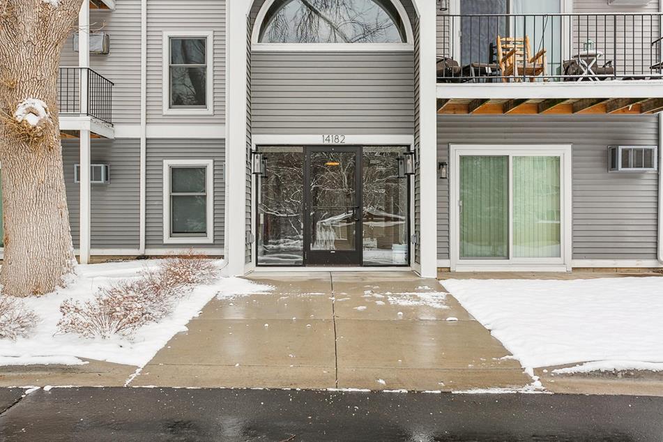 14182 Pennock Ave 212, Apple Valley, MN 55124 MLS 6506678 Coldwell