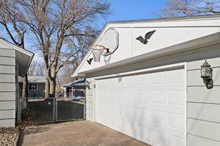 11825 Monroe St NE - Photo 20