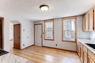 741 5th St E - Photo 4
