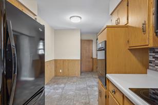 1130 Bliss Ln - Photo 8