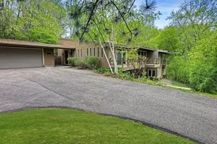 7201 Schey Dr, Edina, MN 55439 - Photo 1