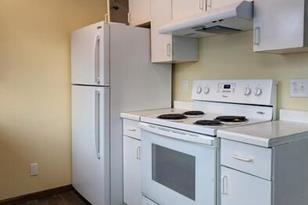 683 Van Buren Ave - Photo 22