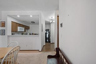 1372 Carling Dr - Photo 6