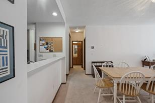 1372 Carling Dr - Photo 4