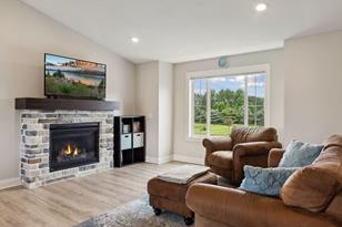 1242 Rich River Way - Photo 4