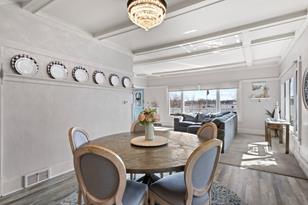941 N Shore Ave - Photo 18