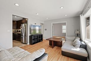 241 Ash St E - Photo 6