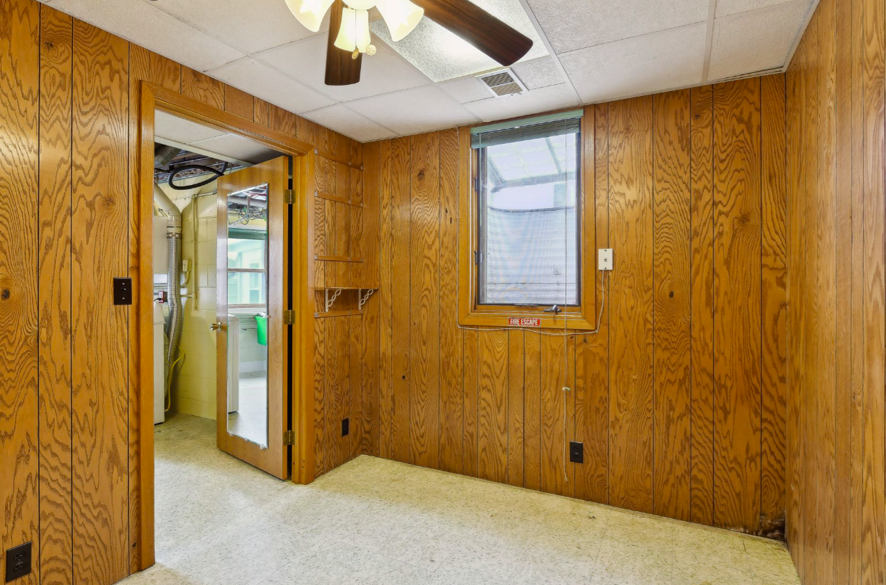 54 Manitoba Ave, Saint Paul MN  55117-5409 exterior