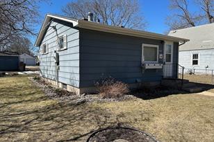 504 13th St SW - Photo 20