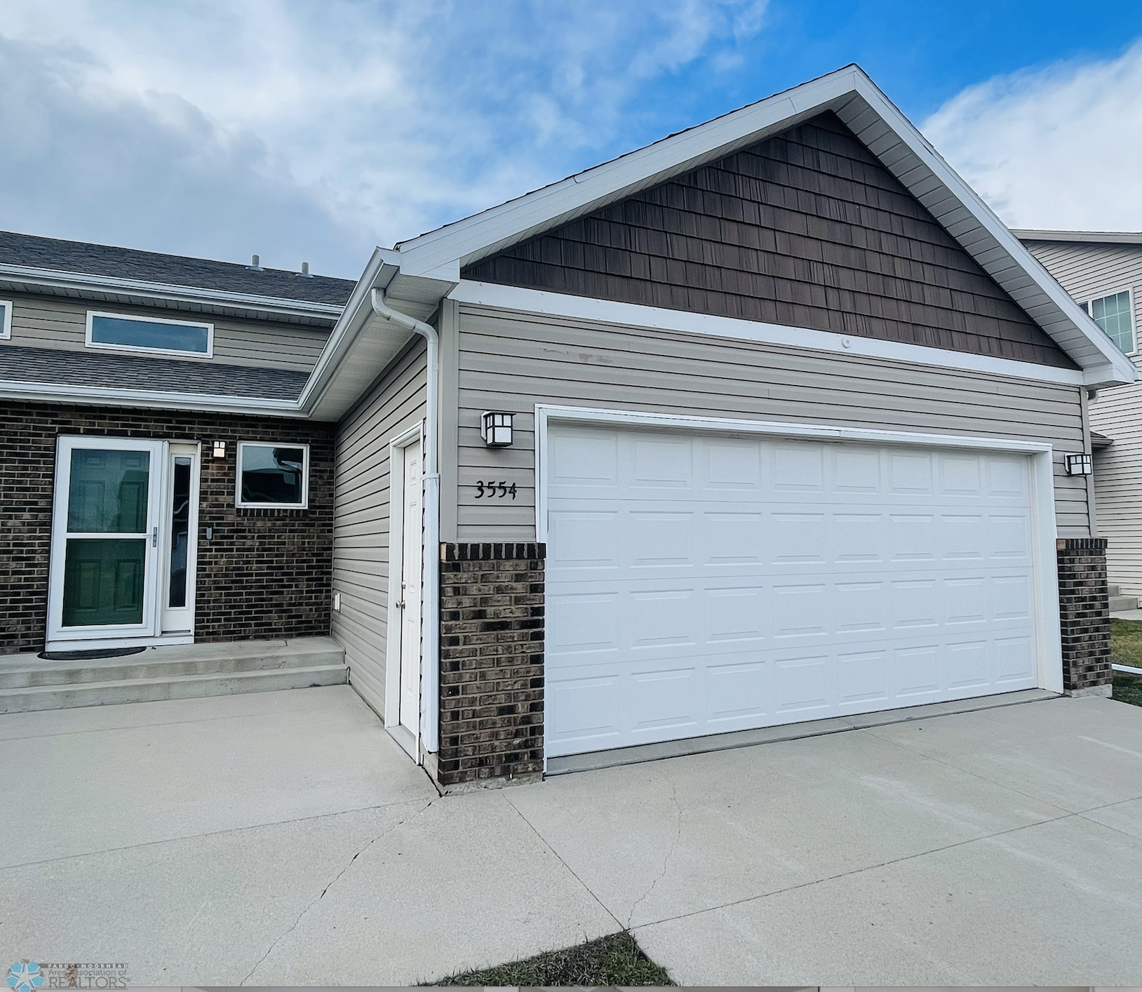 3554 23rd Ave S, Moorhead, MN 56560