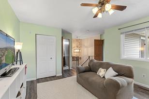 7678 Dunmore Rd - Photo 24