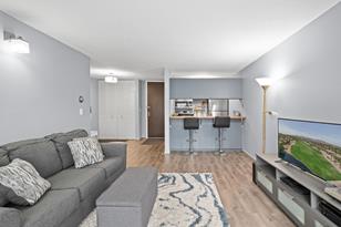 2800 Hamline Ave N - Photo 6