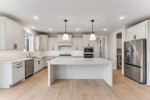 481 Summit Ridge - Photo 8